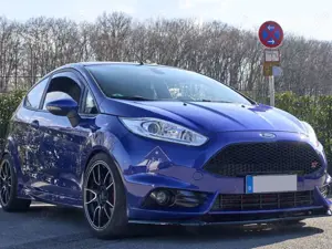 Ford Fiesta Fiesta ST 182  230 PS Einzelstück TOP 1.Hand