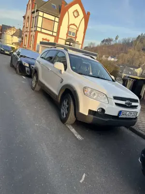 Chevrolet Captiva 2.0 2WD 7 Sitzer LS Bild 2