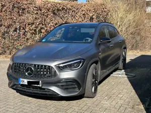 Mercedes-Benz GLA 45 AMG AMG GLA 45 S 4Matic  AMG Speedshift DCT 8G