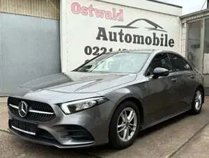 Mercedes-Benz A 200 AMG Line Night Leder Led Panorama Kamera