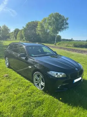 BMW 530 530d xDrive Touring Sport-Aut.