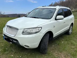 Hyundai SANTA FE Automatik GLS/Executive mit Vollausstattung / Neuer Turbolader Bild 2