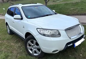 Hyundai SANTA FE Automatik GLS/Executive mit Vollausstattung / Neuer Turbolader Bild 4