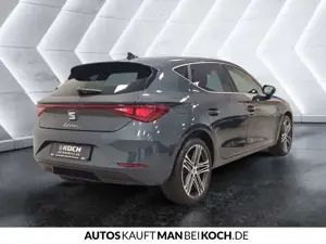 SEAT Leon 1.0 eTSI DSG XCELLENCE LED NAVI PARKL SHZ Bild 5
