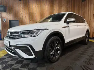 Volkswagen Tiguan Allspace 1,5 TSI Move DSG *Navi*Kam*LED*