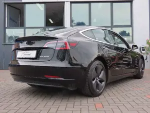 Tesla Model 3 Bild 4
