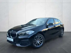 BMW 118 d Advantage Automatik*LiveCockpit*Sitzheizung*Navi