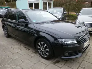 Audi A4 Avant Attraction*Scheckheft,Bi Xenon,8xReifen