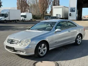 Mercedes-Benz CLK 320 Auto. *Leder *PDC *Tempomat *Klimaauto.
