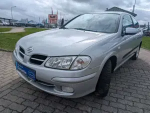Nissan Almera Bild 4