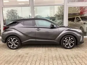 Toyota C-HR 2.0 Hybrid Team Deutschland Bild 5