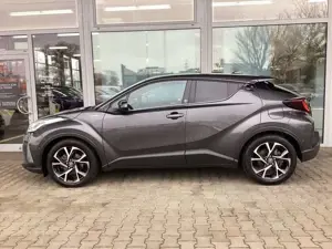 Toyota C-HR 2.0 Hybrid Team Deutschland Bild 3