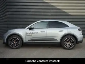 Porsche Macan 4 Surround View BOSE Luftfederung 20-Zoll Bild 2