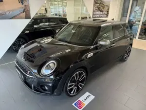 MINI Cooper S Clubman JCW+HUD+RFK+PANO+KOMFORTZG+LED