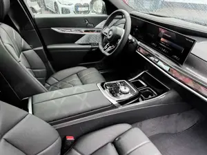 BMW i7 eDrive50 M Sportpaket Pro * Connoisseur Paket * Bo Bild 5