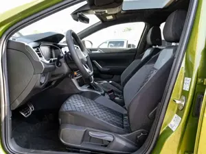 Volkswagen Taigo 1.5 TSI DSG R-Line NAVI-BEATS-AUDIO-KAMERA-AHK-... Bild 3