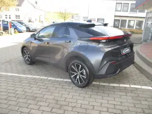 Toyota C-HR C-HR 2.0 Hybrid Team Deutschland Bild 3