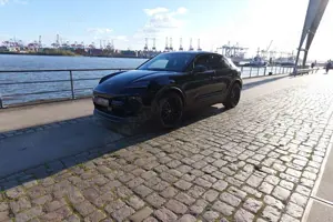 Porsche Macan Electric 4