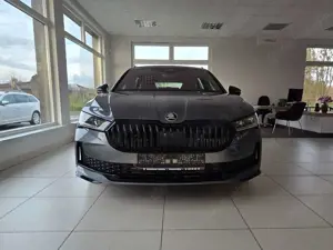 Skoda Superb Superb Combi Combi 1.5 TSI mHEV DSG Sportline Bild 2