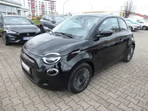 Fiat 500e Icon 42 kWh + DAB + Navi
