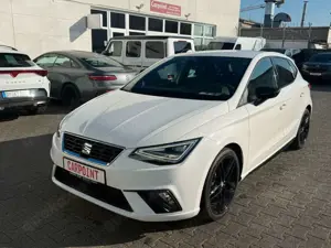 SEAT Ibiza FR BLACK EDITION/KAMERA/1.HAND/NAVI/8FACH