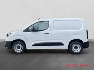Toyota Proace City 1.5 D4D L1 Meister Bild 2