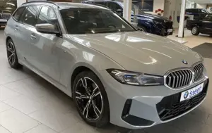 BMW 320 320i Touring Aut.