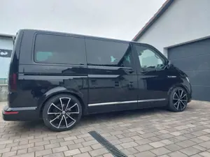 Volkswagen T6 Multivan 2.0 TDI BMT DSG Kurz Highline Bild 3