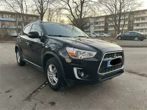 Mitsubishi ASX 2.2 DI-D 4WD Automatik Diamant Edition