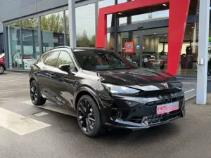 CUPRA Formentor VZ Black Edition 4Drive - PANO/MATRIX/AKRAPOVIC
