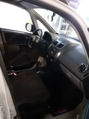 Suzuki SX4 Bild 3