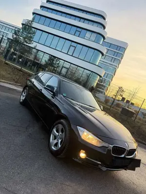 BMW 318 318d Touring Sport Line Bild 3