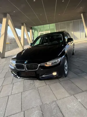BMW 318 318d Touring Sport Line