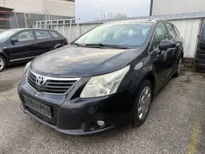 Toyota Avensis Bild 2