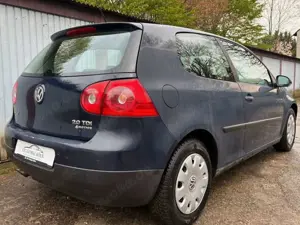 Volkswagen Golf V Lim. Trendline 4Motion Bild 3
