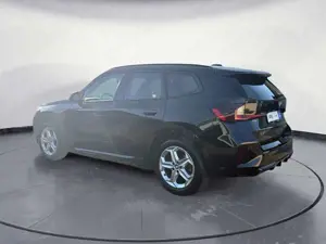 BMW X1 xDrive23d Steptronic M SPORT Panorama Driving Bild 3