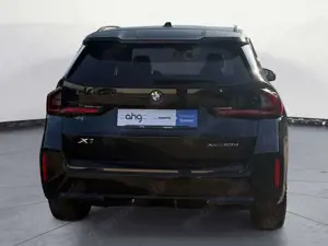 BMW X1 xDrive23d Steptronic M SPORT Panorama Driving Bild 4