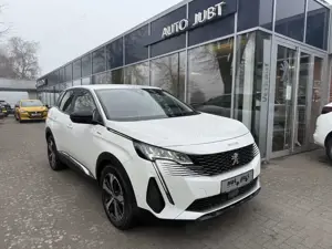 Peugeot 3008 Hybrid 225 Allure Pack