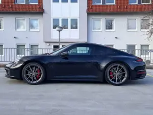 Porsche 992 Carrera 4S B6 GEPANZERT ARMOURED ARMORED B6