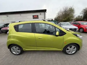 Chevrolet Spark Bild 2