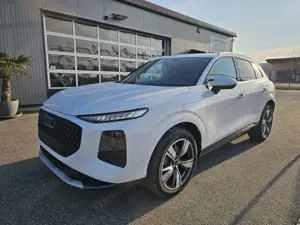 Audi Q3 TFSI quattro TECHPAKET PLUS*19"*LED PLUS*