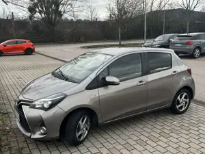 Toyota Yaris Comfort Hybrid