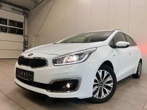Kia Ceed SW / cee'd SW / NAVI  / AHK / SHZ /