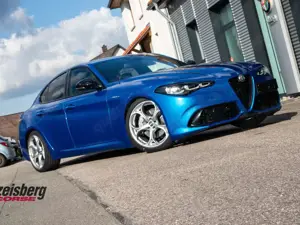 Alfa Romeo Giulia Veloce 2.0 Q4 280PS vom AR Vertragshändler