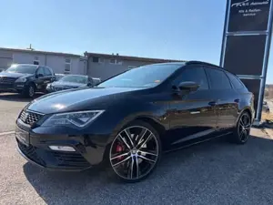 SEAT Leon 2.0 TSICupra300 4Drive-Navi-Kamera-Panorama-Alu19"