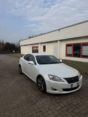 Lexus IS 250 Bild 2