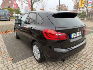BMW 218 218i Active Tourer Aut. Sport Line Bild 3