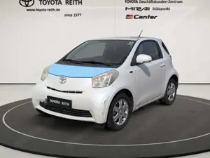 Toyota iQ