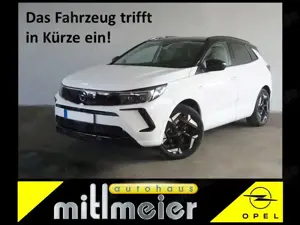 Opel Grandland 1.6T GSe 4x4 Plug-In-Hybrid NAVI el.HK
