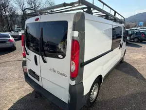 Renault Trafic L1H1 2,9t (5/6 Sitze) teilverglast Bild 3